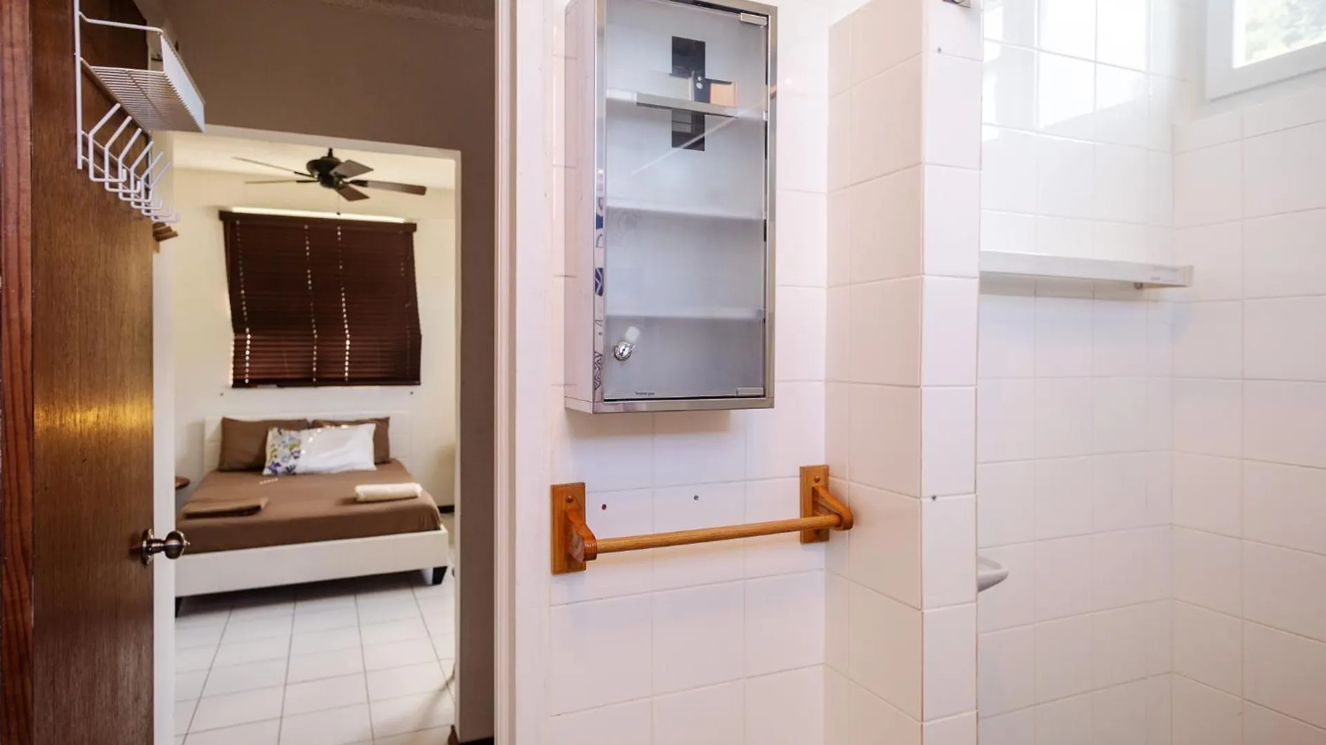 Villa Rosehill Heights Modern 4 Bedroom Vacation Rental Soufriere Dominica